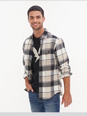 American Eagle Black, Gray and Cream Plaid Flannel Shirt